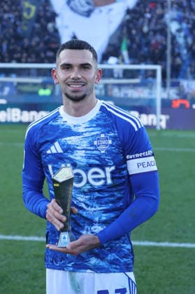 Como™s Como™s Lucas Da CunhaPanini Player of the match Serie A Enilive 2025 2026 during the Serie A soccer match between Como and Udinese at the Giuseppe Sinigaglia stadium in Como, north Italy - January 3, 2026 - Soccer.  Copyright: xAntonioxSaiai LaPressex