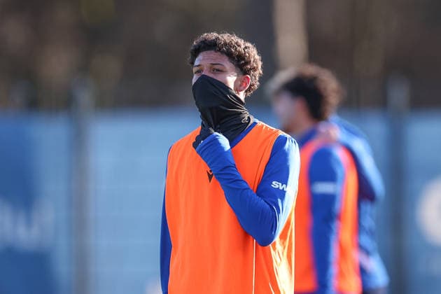 Das erste Training ist beendet Louey Ben Farhat (Karlsruher SC, 19), Karlsruher SC Fussball, 2. Bundesliga, Trainingsauftakt Rueckrunde, 2025 2026, 03.01.2026, DFL REGULATIONS PROHIBIT ANY USE OF PHOTOGRAPHS AS IMAGE SEQUENCES AND OR QUASI-VIDEO, Karlsruher SC Fussball, 2. Bundesliga, Trainingsauftakt Rueckrunde, 2025 2026, 03.01.2026 Karlsruhe