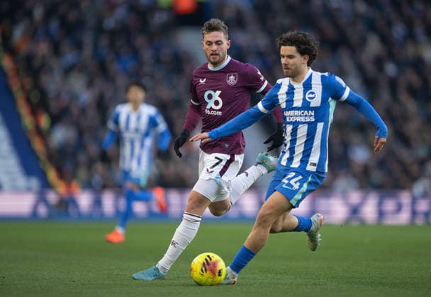 Brighton and Hove Albion v Burnley Premier League Ferdi KadÄ±oÄülu of Brighton and Hove Albion and Jacob Bruun Larsen of Burnley during the Premier League match at the American Express Stadium, Brighton and Hove 03 01 2026 UK Newspapers OUT Copyright: xGraemexWilcocksonx FIL-22742-0048