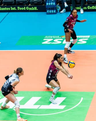 03.01.2026, GER, Volleyball, Frauen, 1.BL, Hauptrunde, Saison 25 26, VfB 91 Suhl Lotto Thueringen - Schwarz-Weiss Erfurt Kinga Szuecs (Schwarz-Weiss Erfurt) 99817 Eisenach Werner-Assmann-Halle Am Sportp Thüringen Deutschland