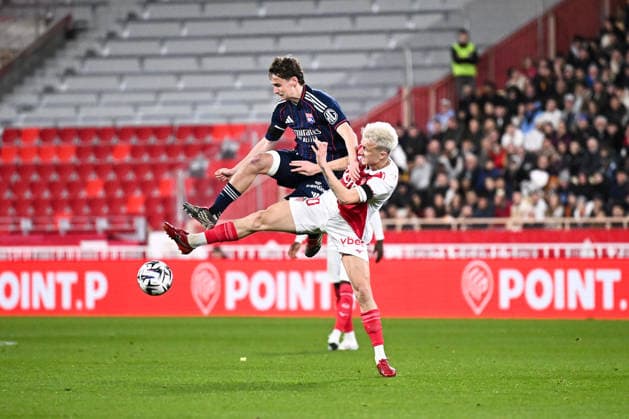 AS Monaco v Olympique Lyonnais - Ligue 1 McDonald s 2025 2026 23 Tyler MORTON (ol) - 10 Aleksandr GOLOVIN (asm) during the Ligue 1 McDonald s match between Monaco and Lyon at Stade Louis II on January 3, 2026 in Monaco, Monaco. Monaco Monaco  Copyright: xFEPx 776348239