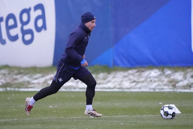 Fabian Holland (SV Darmstadt 98) - 03.01.2026 2. Bundesliga, Saison 25 26: SV Darmstadt 98 Trainingsauftakt, Stadion am Boellenfalltor, emonline, emspor,