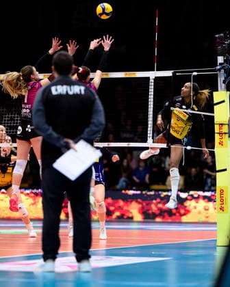 Sanaa, Dotson (Aussenangriff, VfB Suhl LOTTO Thueringen, 9) GER, Thueringen, VfB Suhl LOTTO Thüringen gegen Schwarz-Weiss Erfurt, Volleyball, Volleyball Bundesliga, Spielnr. 2084, Samstag, 03.01.2026 GER, Thueringen, VfB Suhl LOTTO Thüringen gegen Schwarz-Weiss Erfurt, Volleyball, Volleyball Bundesliga, Spielnr. 2084, Samstag, 03.01.2026 Eisenach Copyright: xEibner-Pressefoto MartinxHerbstx EP_MHT