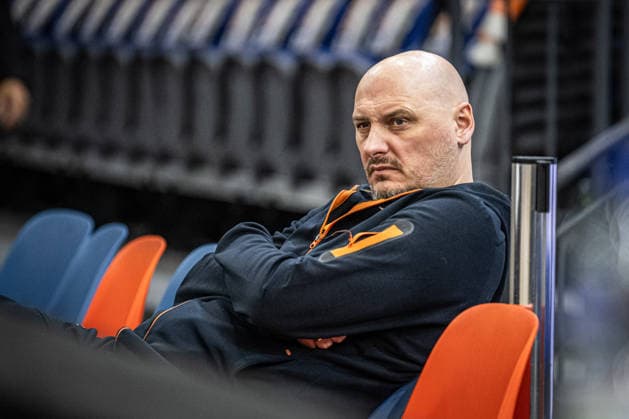 Rostock, Deutschland 03. Januar 2026: 1.BBL - 2025 2026 - Rostock Seawolves vs. Skyliners Frankfurt Im Bild: Przemyslaw Frasunkiewicz (ROSTOCK SEAWOLVES) Copyright: xFotostandx xVoelkerx
