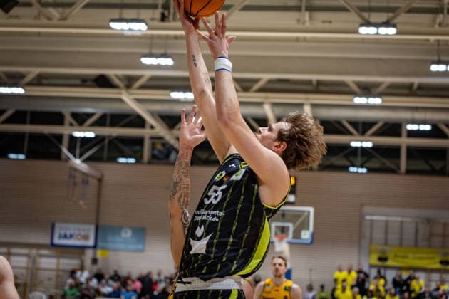 Lenny Liedtke (BBC Bayreuth, 55) GER, Bozic Estriche Knights Kirchheim vs. BBC Bayreuth, BARMER 2. Basketball Bundesliga, 16. Spieltag, Saison 2025 2026, 03.01.2026 GER, Bozic Estriche Knights Kirchheim vs. BBC Bayreuth, BARMER 2. Basketball Bundesliga, 16. Spieltag, Saison 2025 2026, 03.01.2026 Kirchheim an der Teck Copyright: xEibner-Pressefoto NinaxSanderx EP_NSR