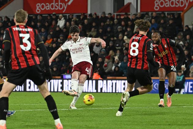 Bournemouth v Arsenal, Premier League Goal 1-2 - Declan Rice (41) of Arsenal scores the second goal during the Premier League match between Bournemouth and Arsenal at the Vitality Stadium, Bournemouth, UK on 3 January 2026. Bournemouth Vitality Stadium Dorset UK Editorial use only DataCo restrictions apply See www.football-dataco.com , Copyright: xGrahamxHuntx PSI-23517-0098