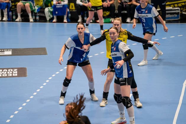Borussia Dortmund (GER) vs. HSG Blomberg-Lippe (GER), Handball, 1. Handball Bundesliga Frauen, 11. Spieltag, 3.1.2026, Saision 2025 2026, Dortmund Andrea Jacobsen (HSG Blomberg-Lippe, 04) in der Verteidigung Dortmund Sporthalle Wellinghofen Deutschland