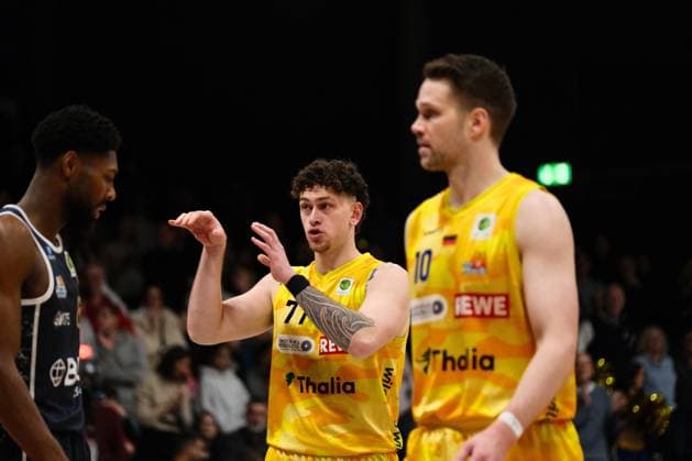 ProA - Phoenix Hagen vs. Eisbären Bremerhaven, Hagen, 03.01.2026, Ischelandhalle Hagen Anzac Rissetto (Phoenix Hagen, 77, Center); Barmer2BasketballBundesliga ProA - Phoenix Hagen vs. Eisbären Bremerhaven, Hagen, 03.01.2026, Ischelandhalle Hagen Copyright: xBEAUTIFULxSPORTS Piepenstockx