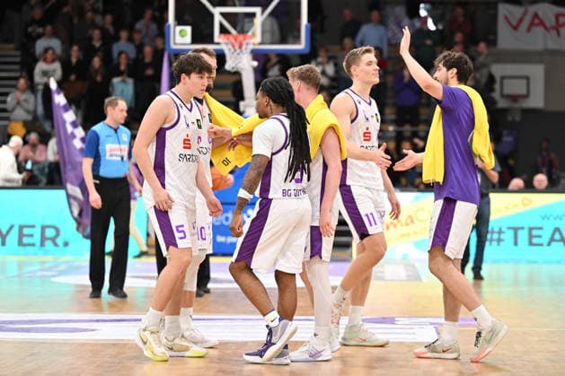 BG Göttingen - Uni Baskets Münster Emil Bode ( 5, GOT) im Spiel der BARMER 2. Basketball Bundesliga ProA zwischen der BG Göttingen und den Uni Baskets Münster in der Sparkassen-Arena am 03.01.2026 in Göttingen, Deutschland. Göttingen Niedersachsen Deutschland
