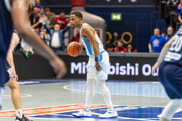 GER, easy-Credit Basketball-Bundesliga, Syntainics MBC - Science City Jena. 03.01.2026, Stadthalle, Weißenfels, GER, easy-Credit Basketball-Bundesliga, Syntainics MBC - Science City Jena. Eric Washington (Science City Jena, 33) Â Foto Alexander Trienitz Weißenfels Stadthalle Sachsen-Anhalt Deutschland
