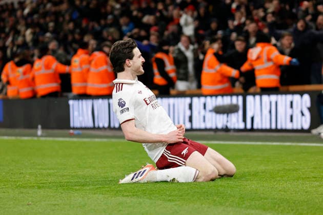 3rd January 2026, Bournemouth, Dorset, England; Premier League Football, AFC Bournemouth versus Arsenal; Declan Rice of Arsenal celebrates his goal after scored for 3-1 in the 54th minutes  HongboxChen