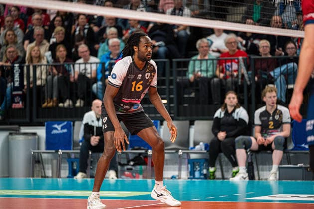 Volleyball I Herren I Saison 2025 2026 I Bundesliga I SVG Lüneburg - Barock Volleys MTV Ludwigsburg I 03.01.2026 Einzelfoto, Freisteller, Einzelbild, Cut-out, isoliertes Motiv, Sportaufnahme, Nahaufnahme, freigestellt, freigestellte Aufnahme, Aufnahme, Einzeln: Nyherowo Omene (16, Barock Volleys MTV Ludwigsburg) Copyright: xLobeca Bjorn-OlexKehmx