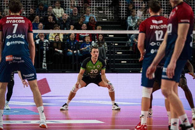 Volleyball I Herren I Saison 2025 2026 I Bundesliga I SVG Lüneburg - Barock Volleys MTV Ludwigsburg I 03.01.2026 Jeffrey Klok (20, Barock Volleys MTV Ludwigsburg) in der Annahme Copyright: xLobeca Bjorn-OlexKehmx