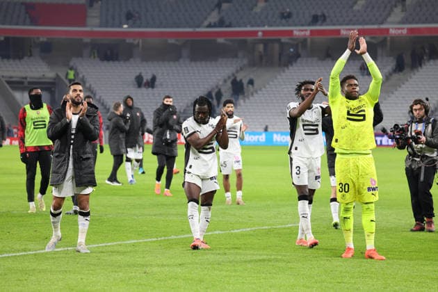 FOOTBALL : LOSC Lille vs Stade Rennais - Ligue 1 J17 - 03 01 2026 Joie des joueurs du Stade Rennais apres leur victoire lors du match LOSC Lille vs Stade Rennais, Ligue 1 J17, Decathlon Arena stade Pierre Mauroy, le 3 janvier 2026 - photo Laurent Sanson PsnewZ  Copyright: xLaurentxSANSONx xPsnewZx