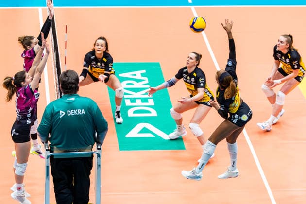 03.01.2026, GER, Volleyball, Frauen, 1.BL, Hauptrunde, Saison 25 26, VfB 91 Suhl Lotto Thueringen - Schwarz-Weiss Erfurt Sanaa Dotson (VfB 91 Suhl Lotto Thueringen) 99817 Eisenach Werner-Assmann-Halle Am Sportp Thüringen Deutschland