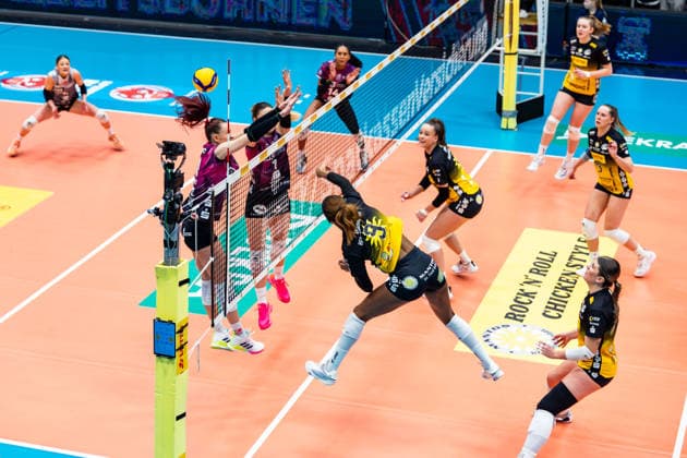 03.01.2026, GER, Volleyball, Frauen, 1.BL, Hauptrunde, Saison 25 26, VfB 91 Suhl Lotto Thueringen - Schwarz-Weiss Erfurt Sanaa Dotson (VfB 91 Suhl Lotto Thueringen) 99817 Eisenach Werner-Assmann-Halle Am Sportp Thüringen Deutschland