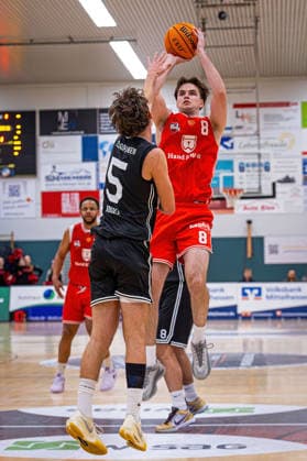03.01.2026, xovx, Basketball 1. Regionalliga Südwest, Lich Basketball - TSG Söflingen v.l. David Amaize (Lich Basketball), Julijo Kendes (TSG Söflingen), Till Wagner (Lich Basketball), Janic Staiger (TSG Söflingen) Lich Dietrich-Bonhoeffer-Halle Hessen Deutschland (DE)