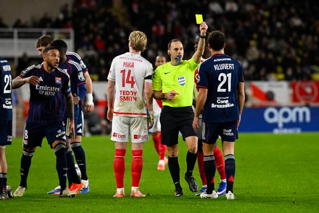 FOOTBALL : AS Monaco VS Olympique Lyonnais - Ligue 1 Mc™Donalds - 03 01 2026 Referee JÃ rÃ me Brisard during the Ligue 1 McDonald™s match between AS Monaco and Olympique Lyonnais on January 03, 2026 at the Louis II Stadium in Monaco. MonacoMonaco  Copyright: xWilliamxCannarellax