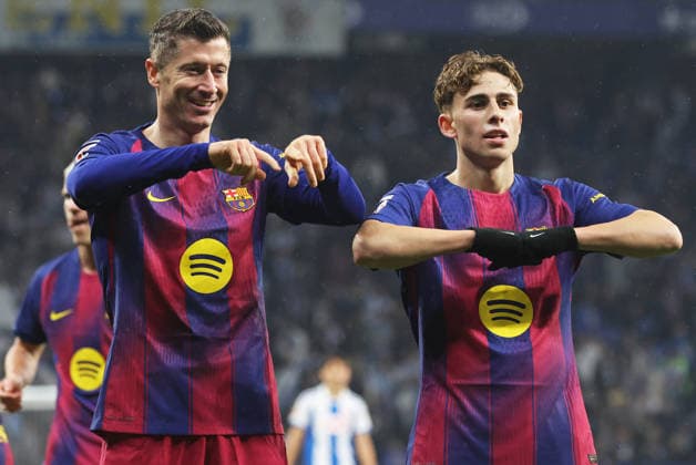 RCD Espanyol de Barcelona v FC Barcelona, Barca - LaLiga EA Sports Fermin Lopez and Robert Lewandowski celebrate during the match between RCD Espanyol and FC Barcelona, corresponding to week 18 of LaLiga EA Sports, played at the RCDE Stadium in Barcelona, Spain, on January 3, 2026. Barcelona Barcelona Spain  Copyright: xUrbanandsportx originalFilename:urbanandsport-rcdespan260103_np5T2.jpg
