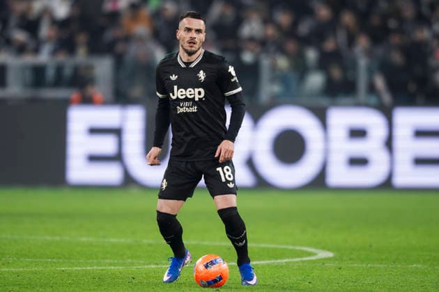 Juventus FC v US Lecce - Serie A Filip Kostic of Juventus FC in action during the Serie A football match between Juventus FC and US Lecce. Turin Italy Copyright: xNicolòxCampox
