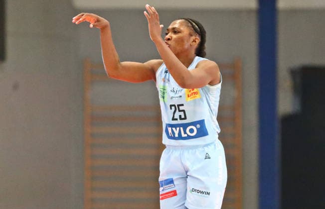 DBBL Pokal.-Viertelfinale, 03.01.2026, Sporthalle West in Dillingen (Saarland), Saarlouis Royals vs. Herner TC (67:54) emspor v.l.n.r. Martha Ann Burse (Saarlouis)
