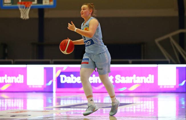DBBL Pokal.-Viertelfinale, 03.01.2026, Sporthalle West in Dillingen (Saarland), Saarlouis Royals vs. Herner TC (67:54) emspor v.l.n.r. Roosa-Josefiina Lola Lehtoranta (Saarlouis)