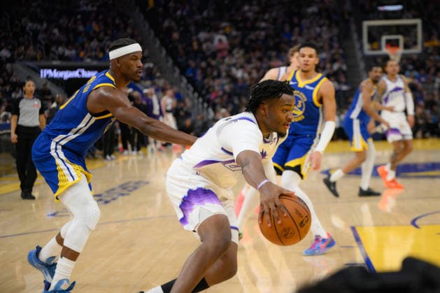 NBA, Basketball Herren, USA Utah Jazz vs Golden State Warriors in San Francisco SAN FRANCISCO, CALIFORNIA - JANUARY 3: Isaiah Collier (8) of Utah Jazz in action against Jimmy Butler III (10) of Warriors during NBA game 16 between Utah Jazz and Golden State Warriors in San Francisco at Chase Center on January 3, 2026 in San Francisco, California, United States. Tayfun Coskun Anadolu California United States. Editorial use only. Please get in touch for any other usage.  Copyright: x2026xAnadoluxTayfunxCoskunx