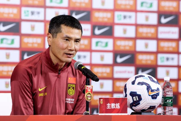 ZHAOQING, CHINA - JANUARY 04: Shao Jiayi, new head coach of China s men s national football team, attends a press conference, PK, Pressekonferenz on January 4, 2026 in Zhaoqing, Guangdong Province of China.  Copyright: xWuxZhizhaox 111613222057