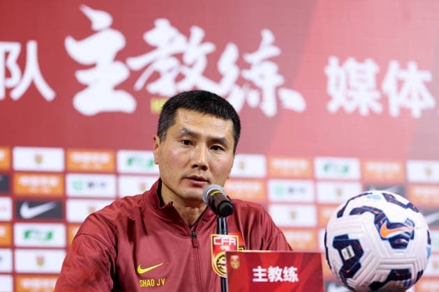 ZHAOQING, CHINA - JANUARY 04: Shao Jiayi, new head coach of China s men s national football team, attends a press conference, PK, Pressekonferenz on January 4, 2026 in Zhaoqing, Guangdong Province of China.  Copyright: xWuxZhizhaox 111613222047