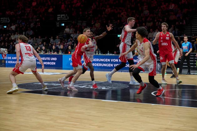Nürnberg Falcons BC vs. RheinStars Köln, Basketball, 2. Basketball Bundesliga, Bundesliga, Barmer Liga, Pro-Serie A, Nürnberg, KIA Metropol Arena 30nullvier Photographie Nürnberg KIA Metropol Arena Bayern Deutschland Copyright: xAmerican-Football.Networkx