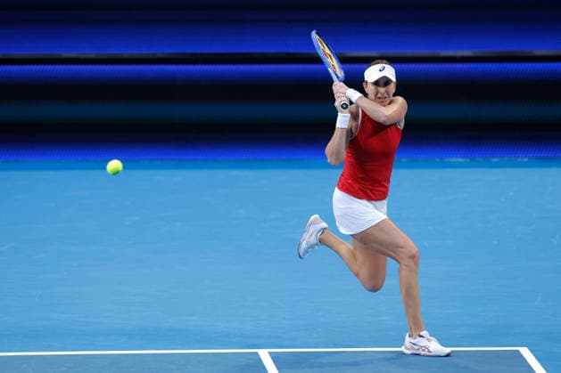 TENNIS UNITED CUP PERTH, Belinda Bencic of Switzerland in action against Jasmine Paolini of Italy during the United Cup day three match between Italy and Switzerland at RAC Arena in Perth, Sunday, January 4, 2026. ( NO ARCHIVING, EDITORIAL USE ONLY PERTH WESTERN AUSTRALIA AUSTRALIA  Copyright: xRICHARDxWAINWRIGHTx 20260104173843202575