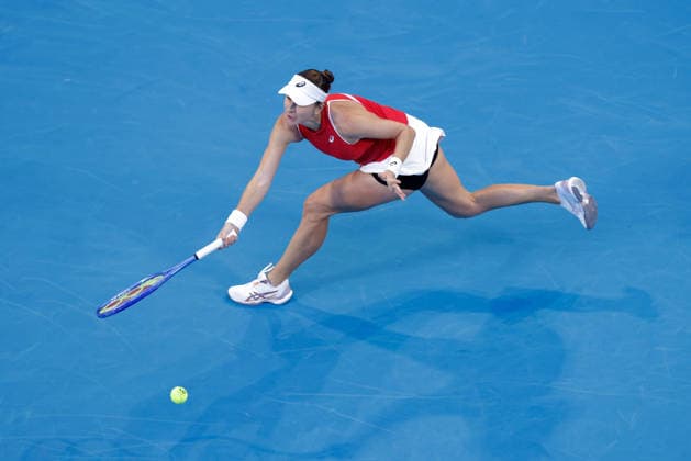 TENNIS UNITED CUP PERTH, Belinda Bencic of Switzerland in action against Jasmine Paolini of Italy during the United Cup day three match between Italy and Switzerland at RAC Arena in Perth, Sunday, January 4, 2026. ( NO ARCHIVING, EDITORIAL USE ONLY PERTH WESTERN AUSTRALIA AUSTRALIA  Copyright: xRICHARDxWAINWRIGHTx 20260104118560620644