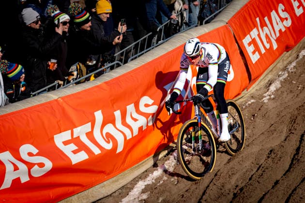 Mathieu van der Poel - ALPECIN-DECEUNINCK during the UCI Cyclo-cross World Cup 2025 in ZONHOVEN, Belgium on 29 december 2025, (photo by Marcel van Dorst EYE4images DeFodi Images) -