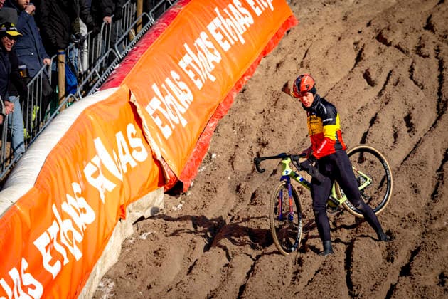 Thibau Nys - BALOISE GLOWI LIONS during the UCI Cyclo-cross World Cup 2025 in ZONHOVEN, Belgium on 29 december 2025, (photo by Marcel van Dorst EYE4images DeFodi Images) -