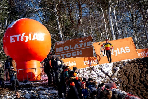 Thibau Nys - BALOISE GLOWI LIONS during the UCI Cyclo-cross World Cup 2025 in ZONHOVEN, Belgium on 29 december 2025, (photo by Marcel van Dorst EYE4images DeFodi Images) -