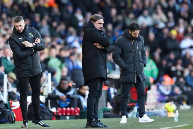 Leeds United v Manchester United, ManU Premier League Leeds United Manager Daniel Farke GER during the Leeds United v Manchester United Premier League match at Elland Road, Leeds, England on 4 January 2026 Credit: Phil Duncan Every Second Media Editorial use only. All images are copyright Every Second Media Limited. No images may be reproduced without prior permission. All rights reserved. Premier League and Football League images are subject to licensing agreements with Football DataCo Limited. see https: www.football-dataco.com Copyright: xIMAGO EveryxSecondxMediax ESM-1736-0027 PhilxDuncanx xEveryxSecondxMediax