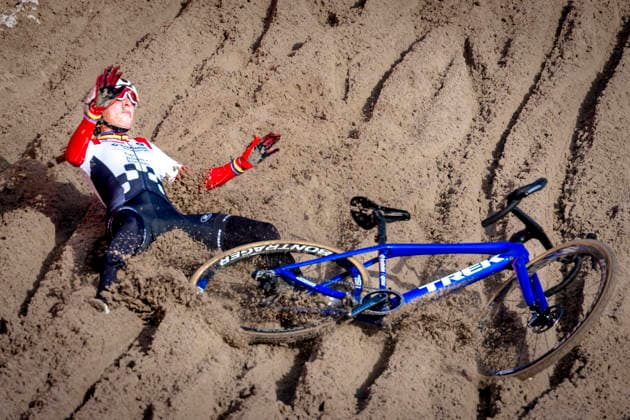 Lucinda Brand - BALOISE GLOWI LIONS during the UCI Cyclo-cross World Cup 2025 in ZONHOVEN, Belgium on 29 december 2025, (photo by Marcel van Dorst EYE4images DeFodi Images) -