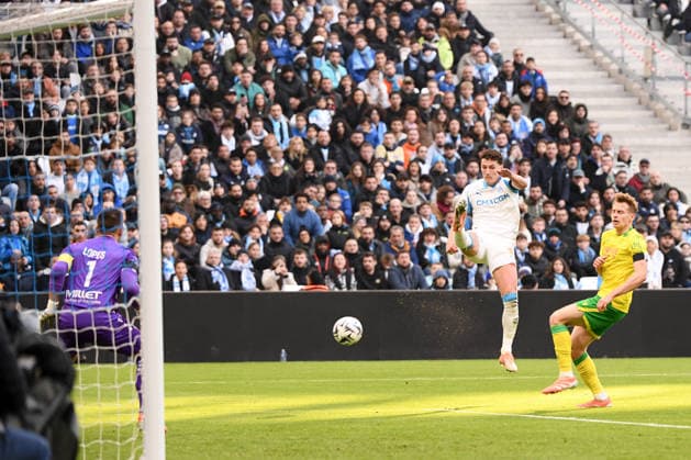 Olympique de Marseille v FC Nantes - Ligue 1 McDonald s 2025 2026 28 Benjamin PAVARD (om) during the Ligue 1 McDonald s match between Marseille and Nantes at Stade Velodrome on January 4, 2026 in Marseille, France. Marseille France  Copyright: xFEPx 776348243