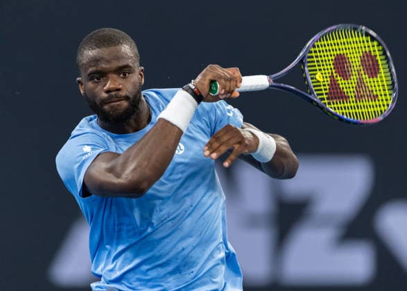 January 4, 2026, Brisbane, Qld, Australia: FRANCES TIAFOE of the United States plays a forehand during his MenÃ¢â‚¬â ¢s Singles round one match against ALEKSANDAR VUKIC of Australia at the Brisbane International. Tiafoe won the match 6-2 6-2 Brisbane Australia - ZUMAt173 20260104_zsp_t173_083 Copyright: xStephanexThomasx