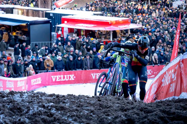 Thibau Nys - BALOISE GLOWI LIONS during the UCI Cyclo-cross World Cup 2025 in ZONHOVEN, Belgium on 29 december 2025, (photo by Marcel van Dorst EYE4images DeFodi Images) -