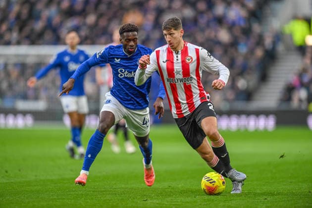 Everton v Brentford Premier League Vitaly Janet of Brentford during the Premier League match at the Hill Dickson Stadium, Liverpool 04 01 2026 UK Newspapers OUT Copyright: xKarlxVallantinex FIL-22745-0032