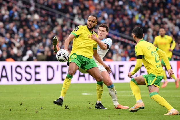 Olympique de Marseille v FC Nantes - Ligue 1 McDonald s 2025 2026 19 Youssef EL ARABI (fcn) - 28 Benjamin PAVARD (om) during the Ligue 1 McDonald s match between Marseille and Nantes at Stade Velodrome on January 4, 2026 in Marseille, France. Marseille France  Copyright: xFEPx 776348243