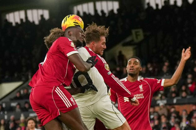 Fulham v Liverpool, Premier League Aerial action during the Premier League match between Fulham and Liverpool at Craven Cottage, London, UK on 4 January 2026. London Craven Cottage Greater London UK Editorial use only DataCo restrictions apply See www.football-dataco.com , Copyright: xStephenxFlynnx PSI-23529-0043