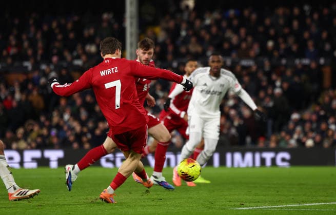 London, England, 4th January 2026. Florian Wirtz of Liverpool scores to make it 1-1 during the Fulham vs Liverpool Premier League match at Craven Cottage, London. Picture credit should read: Paul Terry Sportimage EDITORIAL USE ONLY. No use with unauthorised audio, video, data, fixture lists, club league logos or live services. Online in-match use limited to 120 images, no video emulation. No use in betting, games or single club league player publications. SPI_021_PT_Fulham_Liverpool SPI-4430-0021
