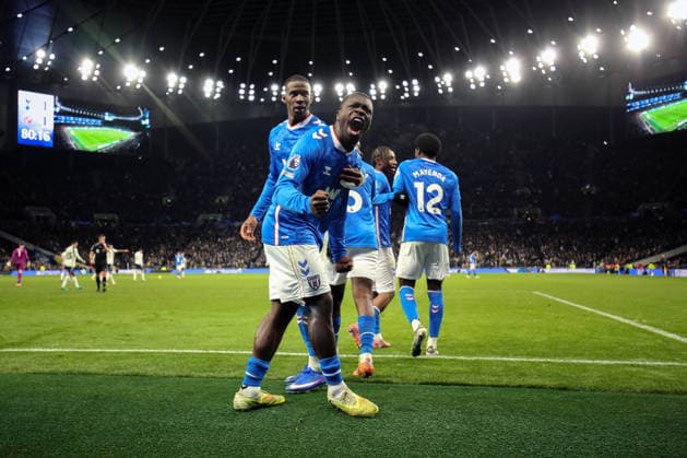 Tottenham v Sunderland 04 January 2026, London - Premier League Football - Tottenham Hotspur v Sunderland - Brian Brobbey of Sunderland celebrates scoring their equalising goal with Nordi Mukiele - Photo: Charlotte Wilson Offside. London UK Copyright: xCharlottexWilsonx xOffsidexOffside
