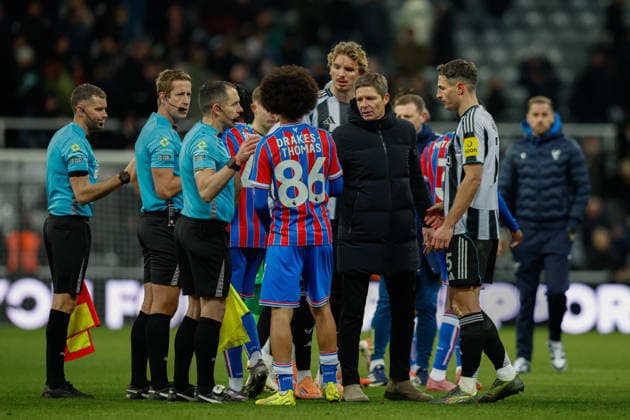 Newcastle United v Crystal Palace, Premier League Full time at St James Park 2-0 during the Premier League match between Newcastle United and Crystal Palace at St. James s Park, Newcastle, UK on 4 January 2026. Newcastle St. James s Park Tyne and Wear UK Editorial use only DataCo restrictions apply See www.football-dataco.com , Copyright: xCraigxCowanx PSI-23512-0072