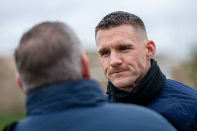 Marcel Schuhen (SV Darmstadt 1898, 01) im interview, ESP, SV Darmstadt 98, Fussball, 2. Bundesliga, Trainingslager in El Saler, 1. Tag, 04.01.2026. ESP, SV Darmstadt 98, Fussball, 2. Bundesliga, Trainingslager in El Saler, 1. Tag, 04.01.2026. El Saler