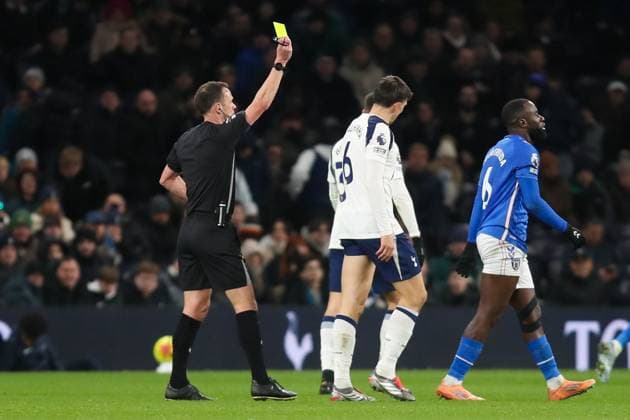 Joao Palhinha of Tottenham Hotspur receives a yellow card Tottenham Hotspur v Sunderland AFC, Football, Premier League, Tottenham Hotspur Stadium, London, UK, 04 01 26 EDITORIAL USE ONLY No use with unauthorised audio, video, data, fixture lists (outside the EU), club league logos or live services. Online in-match use limited to 45 images (+15 in extra time). No use to emulate moving images. No use in betting, games or Copyright: xAnthonyxHanc Shutterstockx 16223947bg
