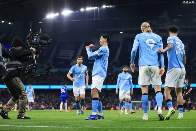 Football - Premier League - Manchester City v Chelsea 4th January 2026 - Premier League - Manchester City v Chelsea - Tijjani Reijnders of Manchester City celebrates into the Steadicam television (TV) camera after scoring their 1st goal - Photo: Simon Stacpoole Offside. Manchester UK Copyright: xSimonxStacpoolexOffside