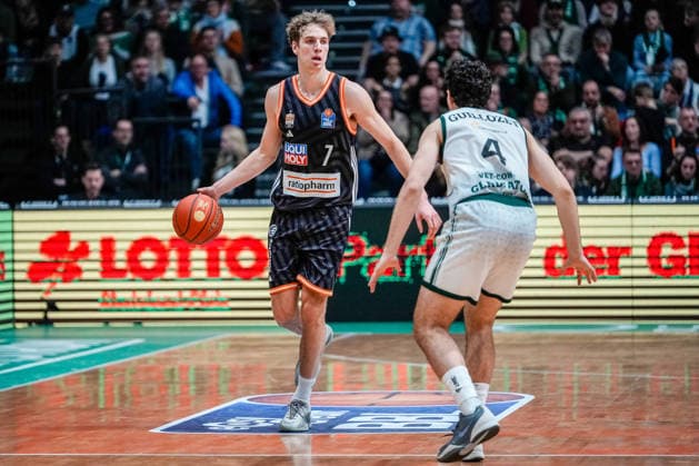 04.01.2026, xdaymx, Basketball easyCredit BBL, Gladiators Trier - Ratiopharm Ulm - Tobias Jensen (Ulm) beim Dribbling (DFL DFB REGULATIONS PROHIBIT ANY USE OF PHOTOGRAPHS as IMAGE SEQUENCES and or QUASI-VIDEO) Trier